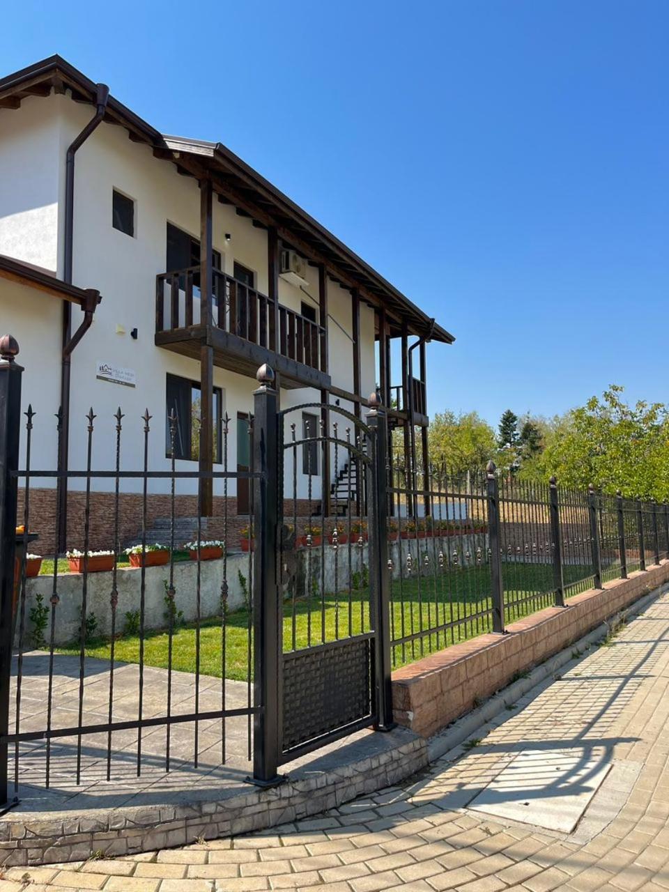 Villa Medi Boutique Saparewa Banja Zewnętrze zdjęcie